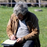 Andres Kallaste lineaaarse hindamise lehte täitmas