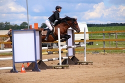 Riin Kurrikoff ja Trikk 90 cm