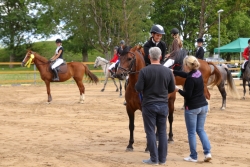 Autasustamine Riin Kurrikoff ja Trikk 90 cm