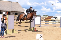 Riin Kurrikoff ja Trikk 100 cm